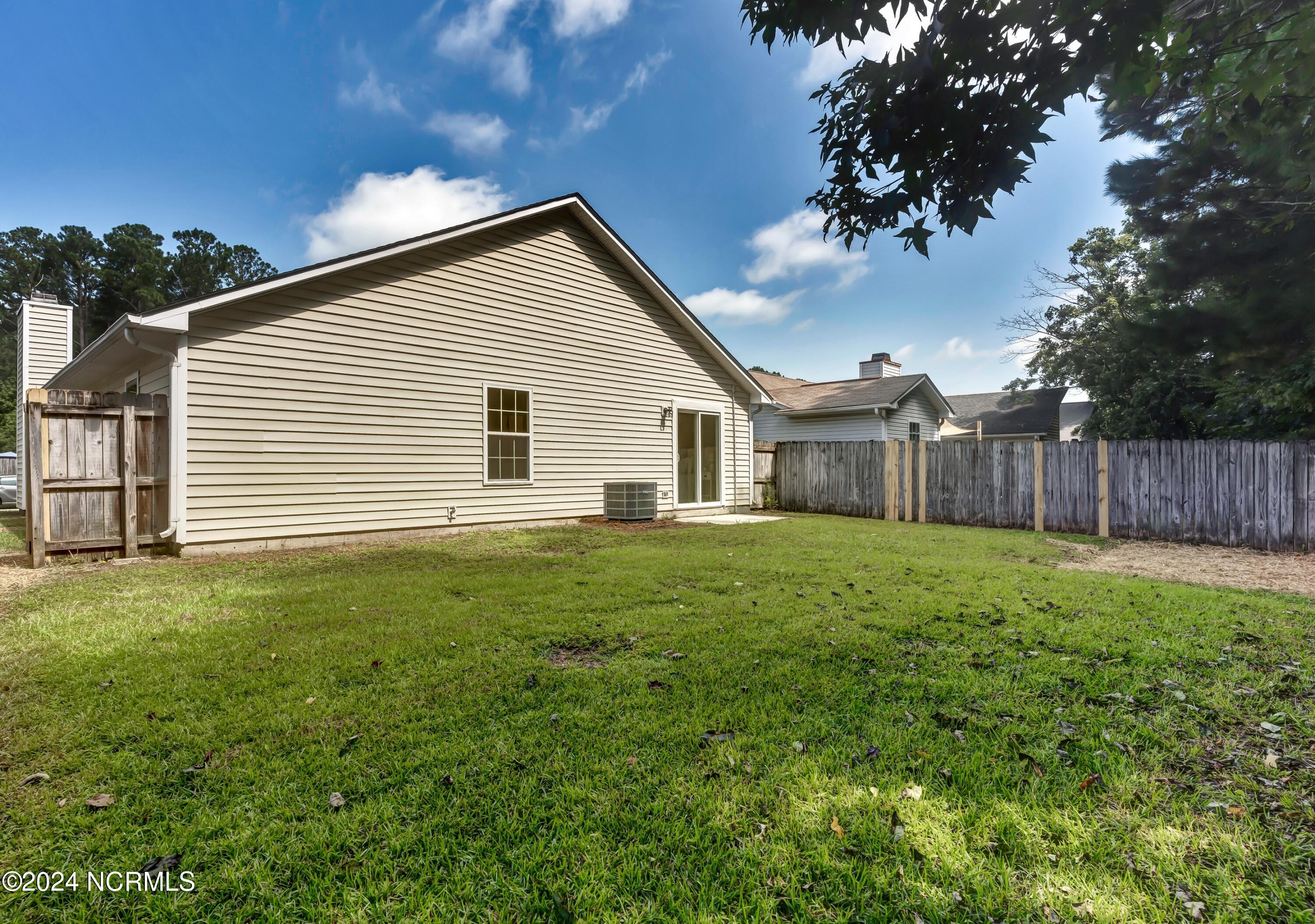 3044 Foxhorn Road Jacksonville, NC 28546 - Photo 25 of 25 20
