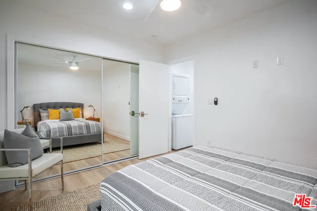 $1,850 | 6244 De Longpre Avenue, Unit 10, Los Angeles, CA 90028