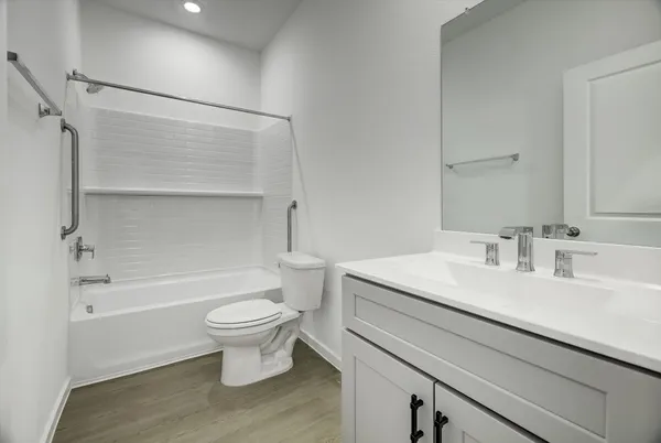$2,300 | 519 Louis Lane, Baytown, TX 77523