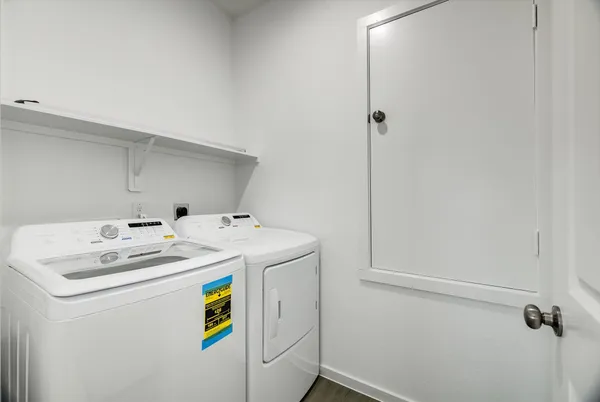 $2,300 | 519 Louis Lane, Baytown, TX 77523