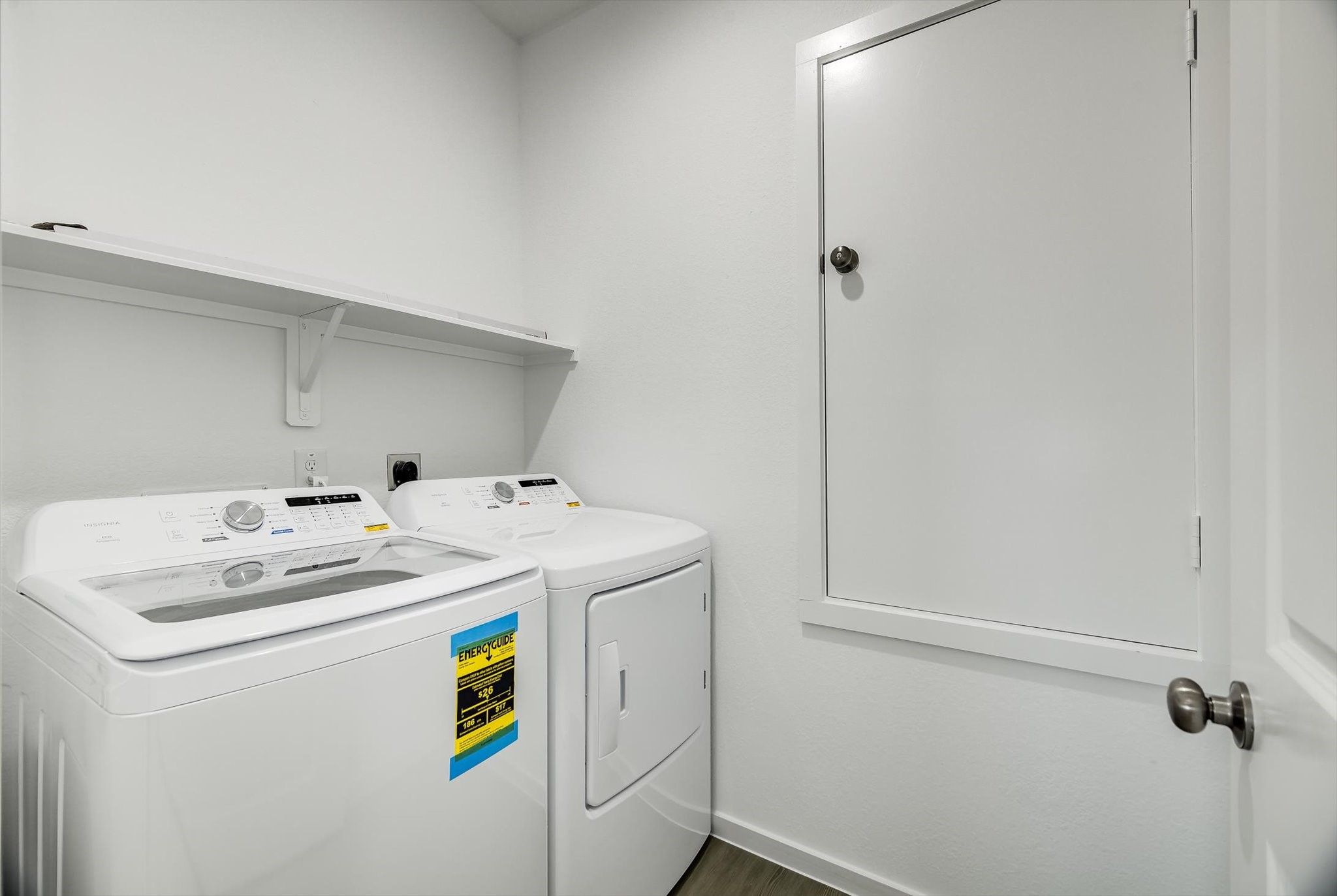 519 Louis Lane Baytown, TX 77523 - Photo 35 of 43 Utility room