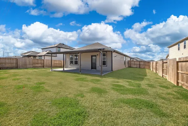 $2,300 | 519 Louis Lane, Baytown, TX 77523