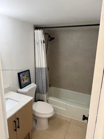 $2,350 | 2000 Northeast 135th Street, Unit 703, North Miami, FL 33181