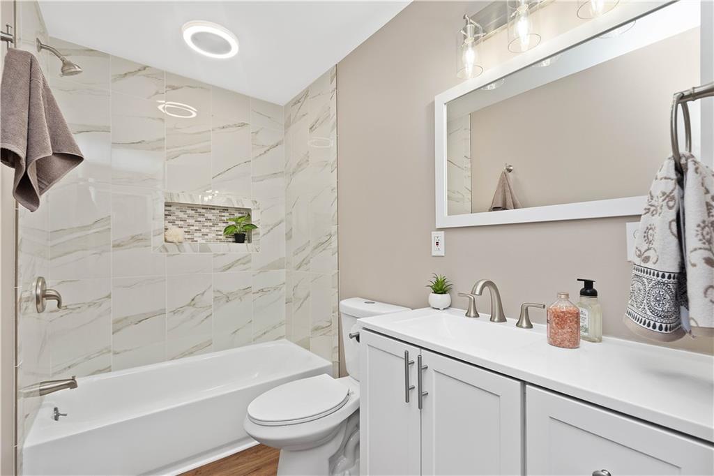 4468 Stilley Road Pittsburgh, PA 15227 - Photo 18 of 31 Gallery Image 18