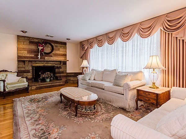 116 Johnson Road Winchester, MA 01890 - Photo 8 of 30