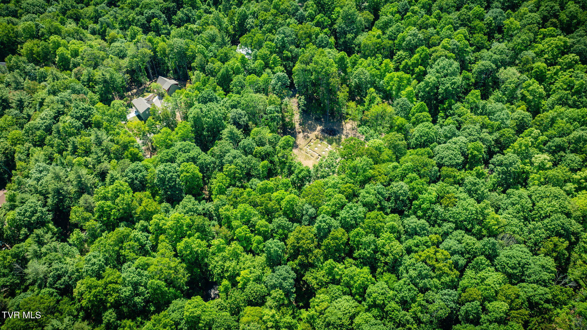 110 Forest Drive, Unit 15 Butler, TN 37640 - Photo 29 of 38 D4239C69-35DD-48A4-B370-4DB7D85ABF49