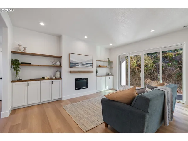 $595,000 | 5290 Netarts Highway, Tillamook, OR 97141