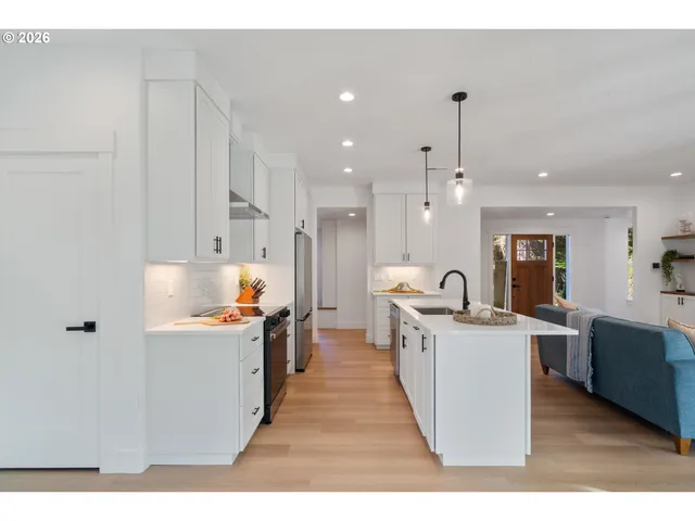 $595,000 | 5290 Netarts Highway, Tillamook, OR 97141