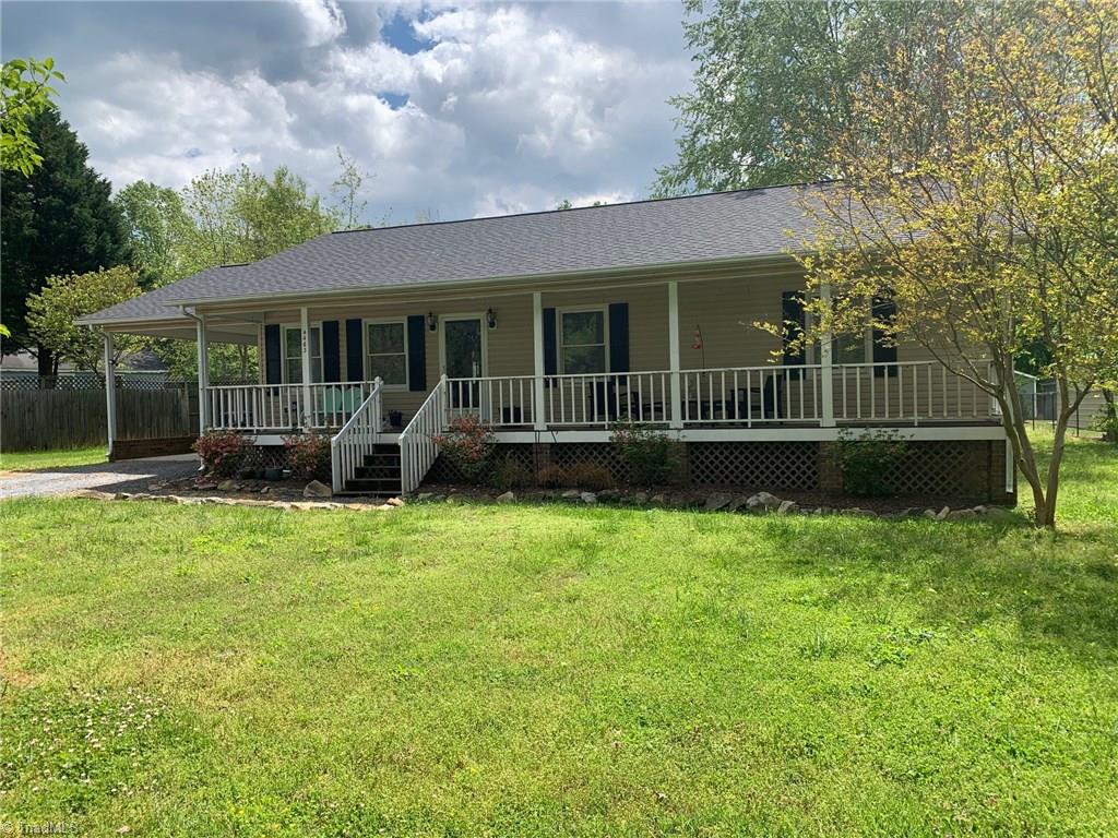 4463 Hunters Run Trinity, NC 27370 - Photo 1 of 24