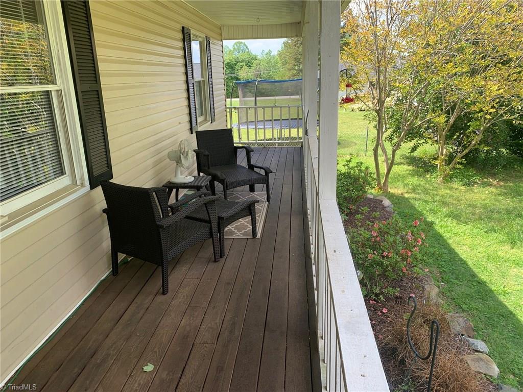 4463 Hunters Run Trinity, NC 27370 - Photo 3 of 24
