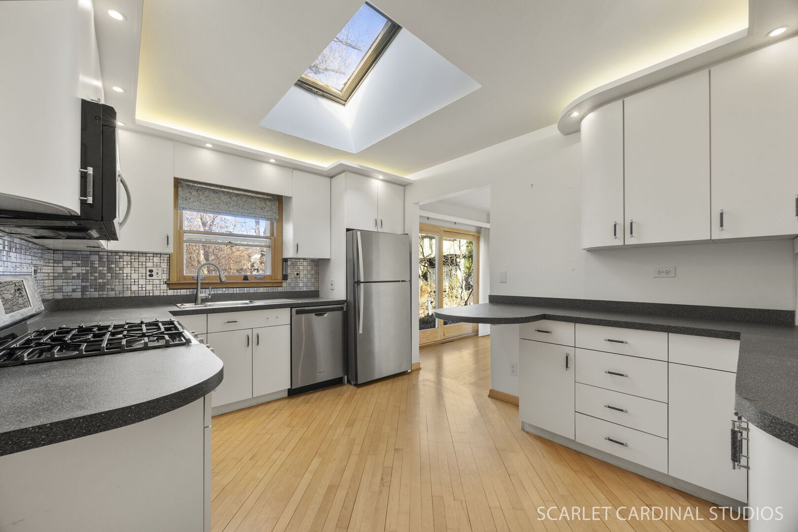 3620 Sterling Road Downers Grove, IL 60515 - Photo 5 of 21