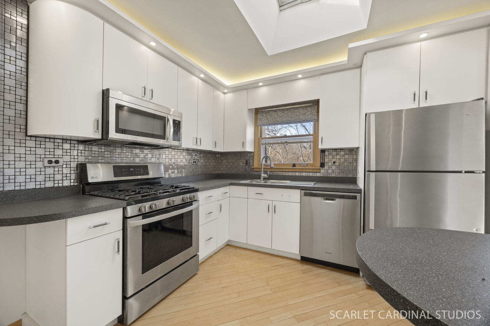 3620 Sterling Road Downers Grove, IL 60515 - Photo 6 of 21