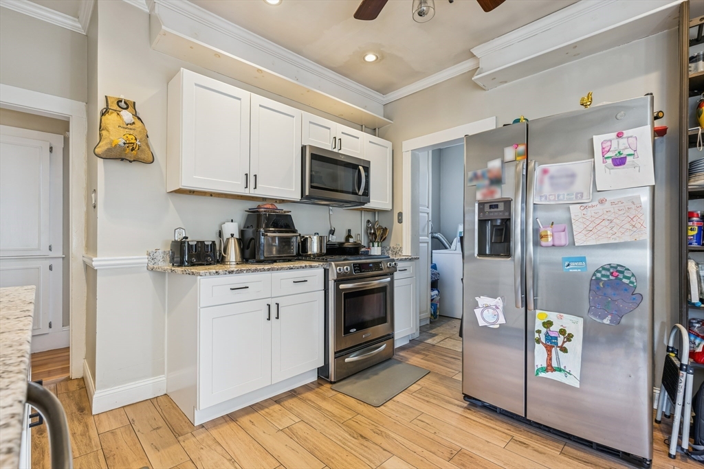 22 Linden Road, Unit 1 Melrose, MA 02176 - Photo 8 of 18