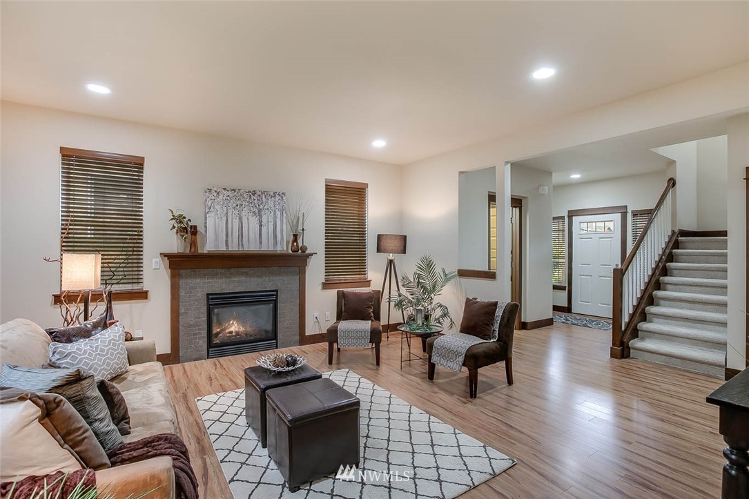 19616 4th Drive Southeast Bothell, WA 98012 - Photo 2 of 25