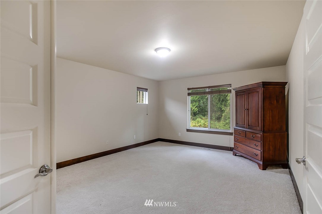 19616 4th Drive Southeast Bothell, WA 98012 - Photo 16 of 25