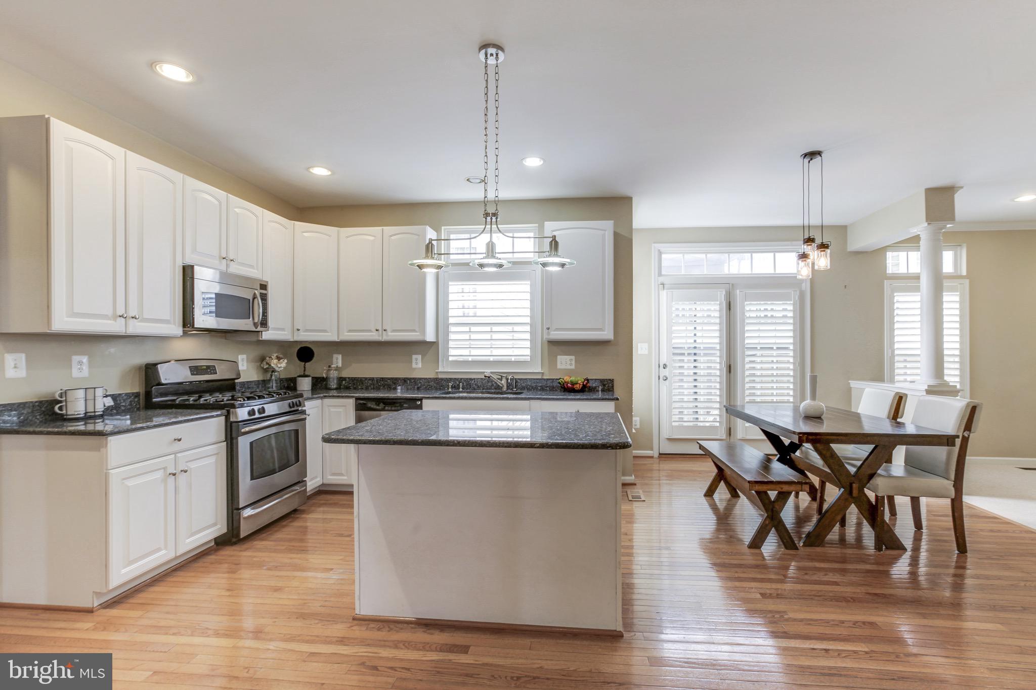 772 Summer Walk Drive Gaithersburg, MD 20878 - Photo 12 of 42