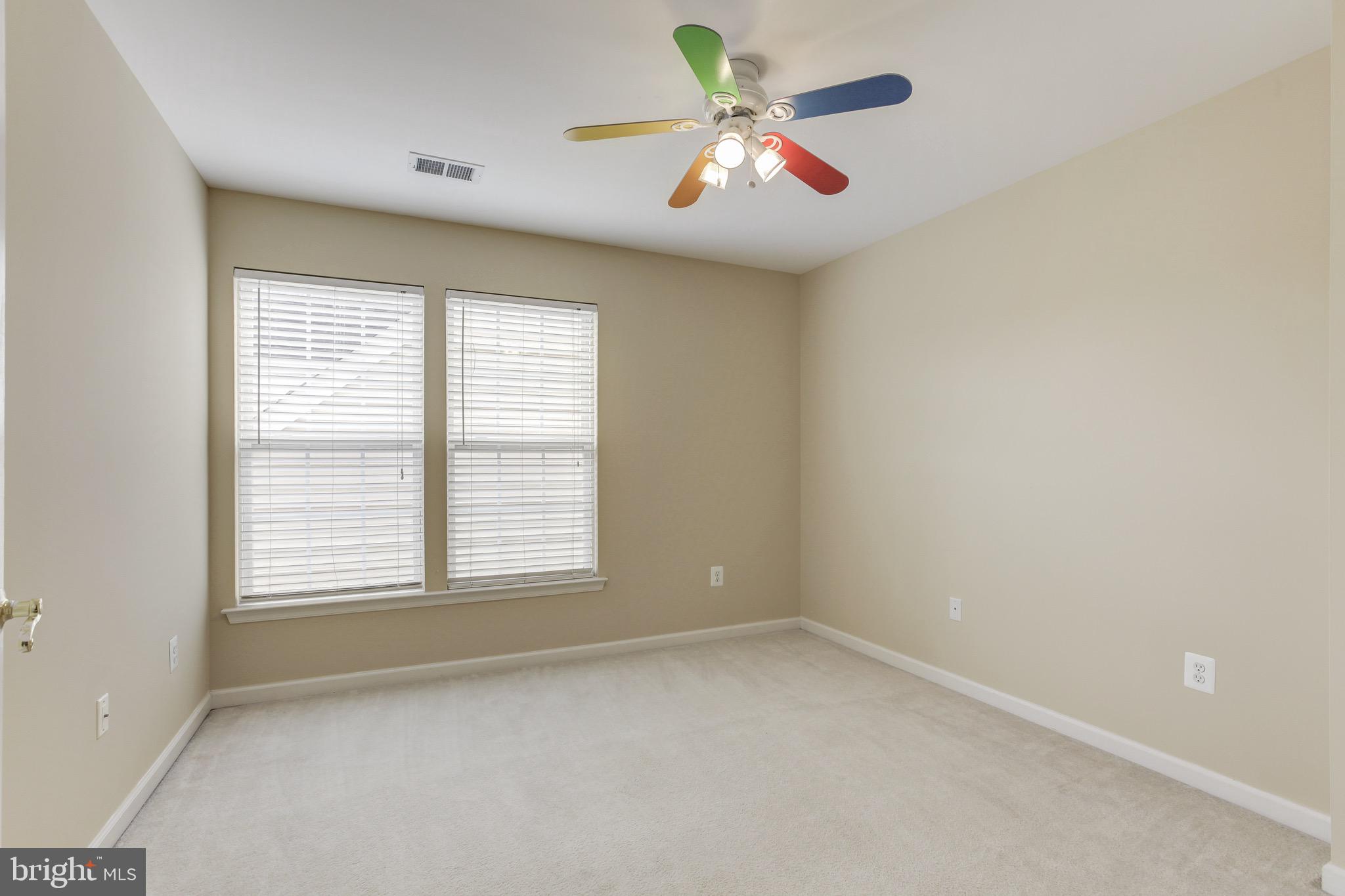 772 Summer Walk Drive Gaithersburg, MD 20878 - Photo 33 of 42