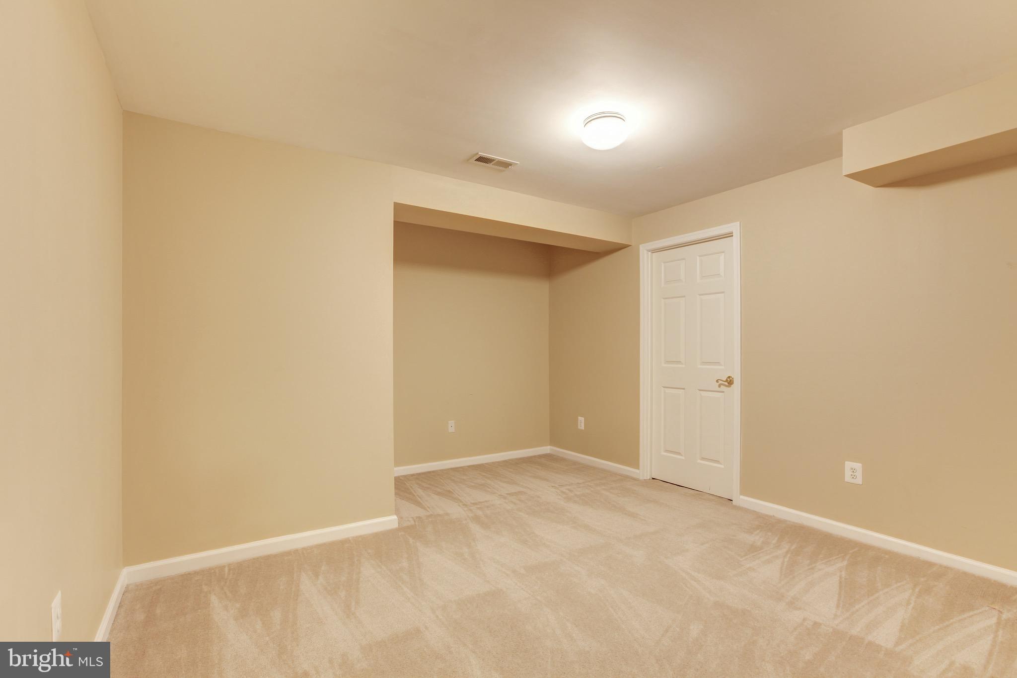 772 Summer Walk Drive Gaithersburg, MD 20878 - Photo 40 of 42