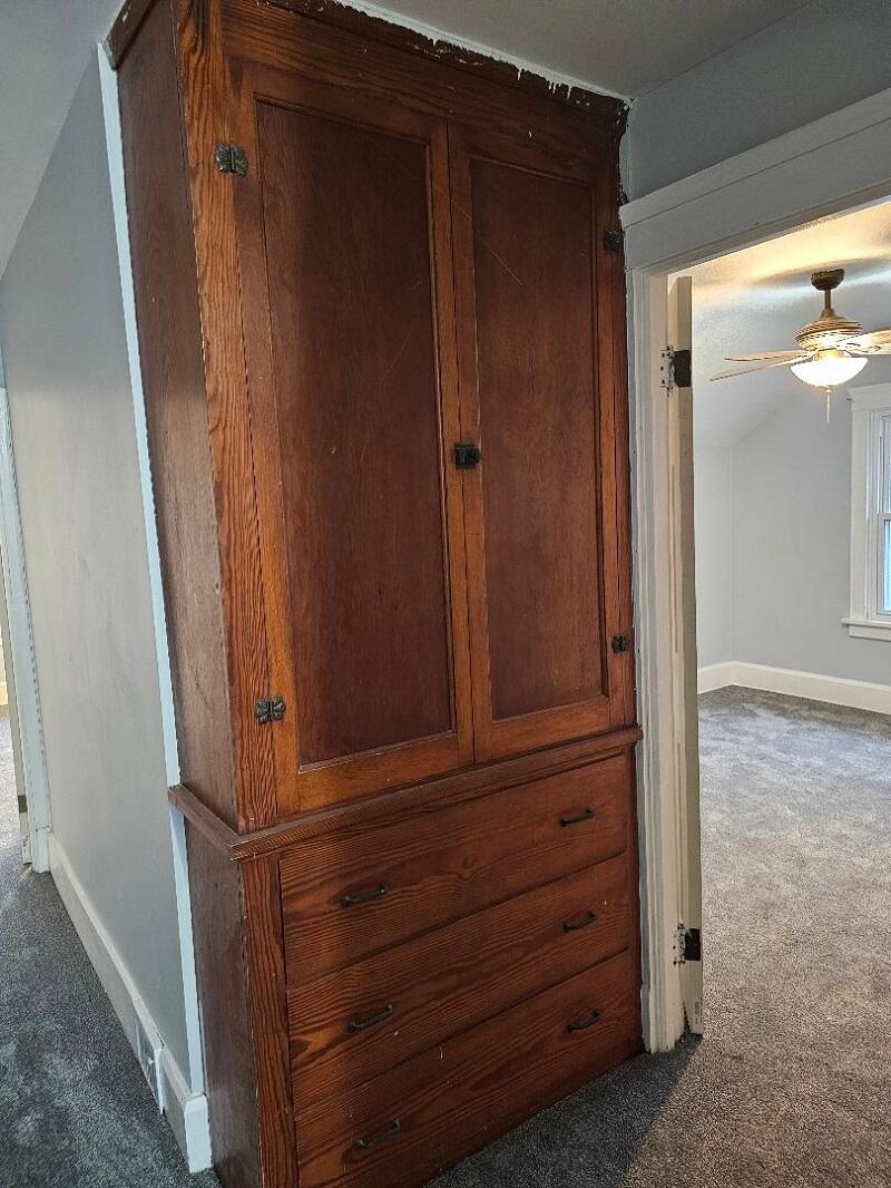 1330 Hayes Avenue Racine, WI 53405 - Photo 17 of 28 22