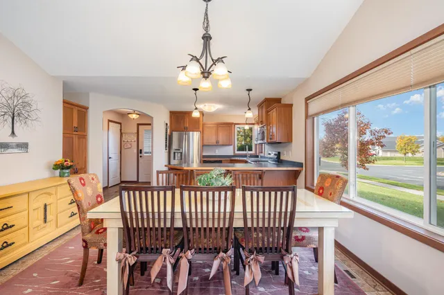 $400,000 | 20375 Granada Avenue North, Forest Lake, MN 55025