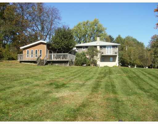 1537 Old Orchard Road Franklin Park, PA 15237 - Photo 1 of 16 Exterior Front.