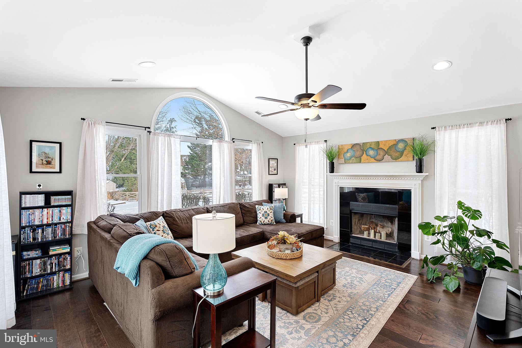 120 Peyton Road Sterling, VA 20165 - Photo 33 of 50