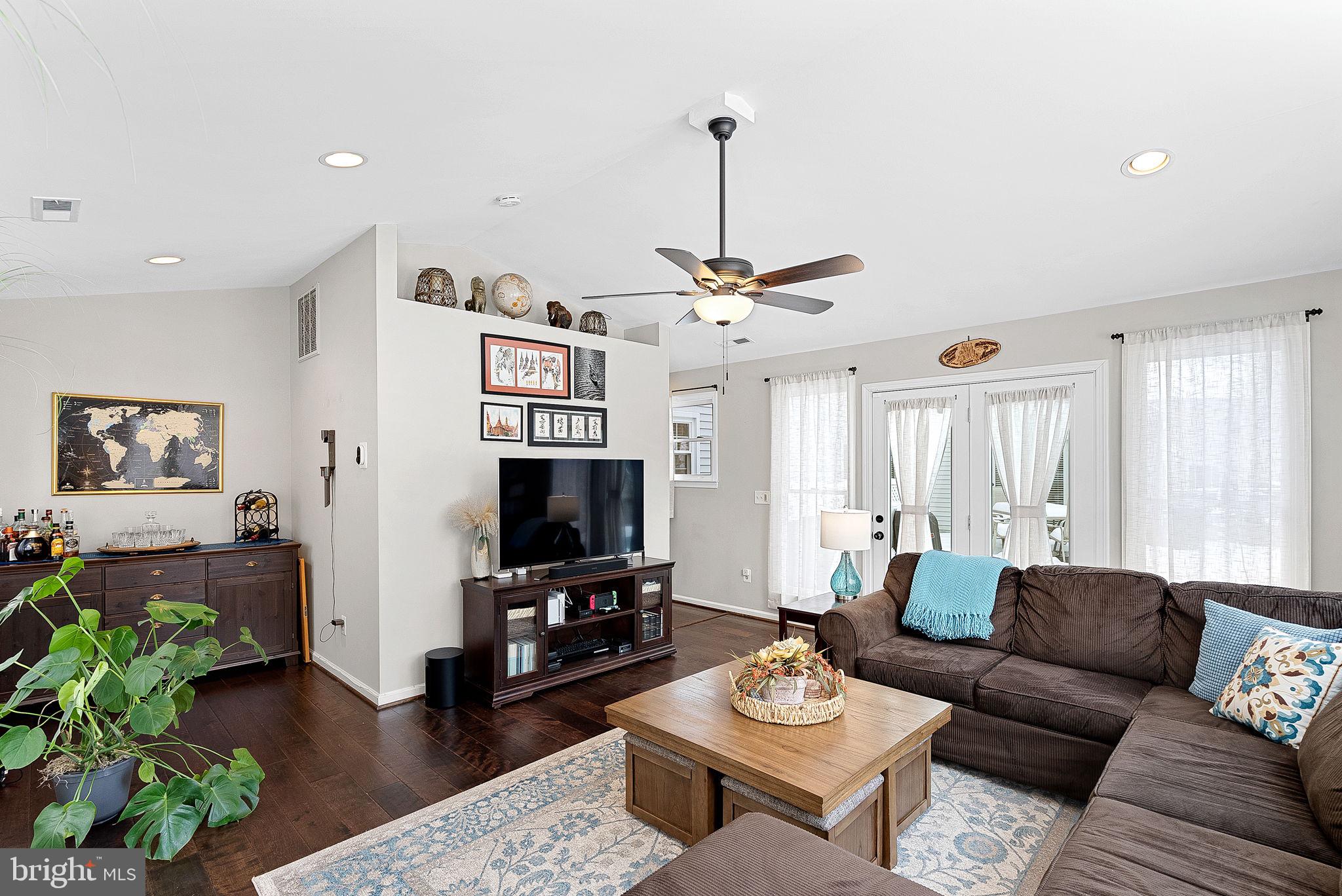 120 Peyton Road Sterling, VA 20165 - Photo 35 of 50