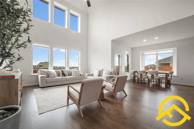 $590,000 | 671 Durian Loop, Buda, TX 78610