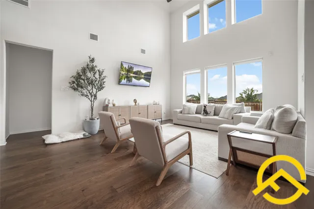 $590,000 | 671 Durian Loop, Buda, TX 78610