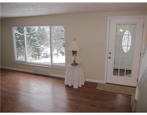 102 Sharp Road White Oak, PA 15131 - Photo 5 of 14 Living Room.