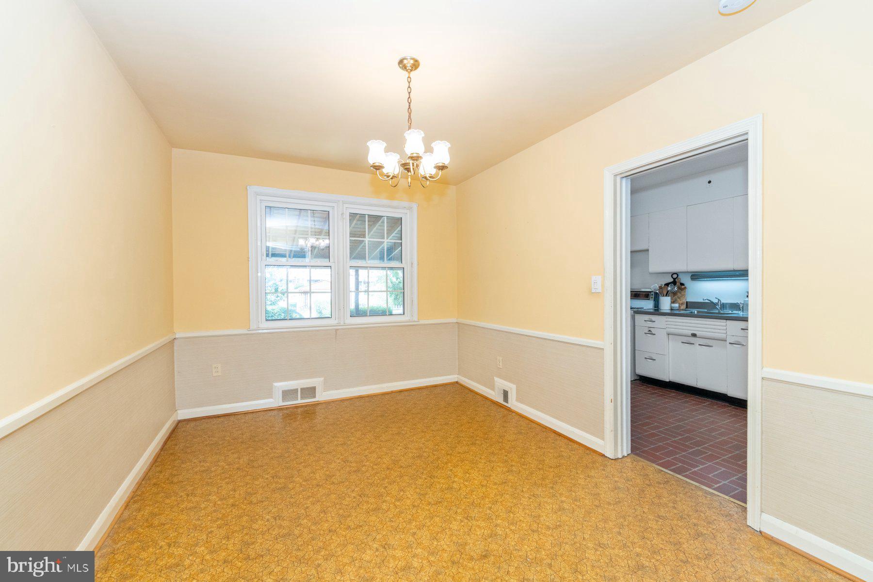 1222 Cedarcroft Road Baltimore, MD 21239 - Photo 7 of 26