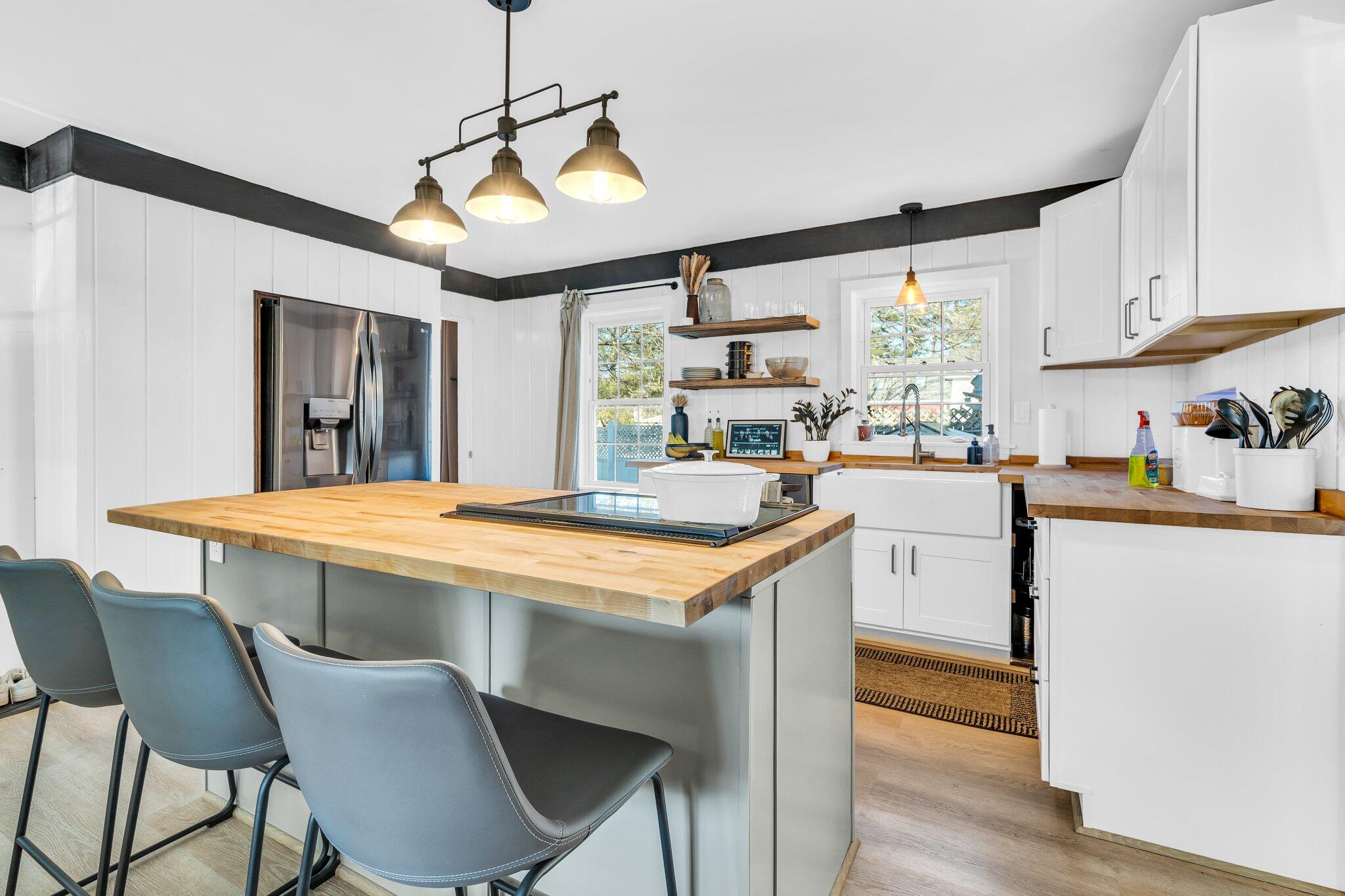 46 Union Street Saco, ME 04072 - Photo 3 of 38 36-web-or-mls-DSC04250