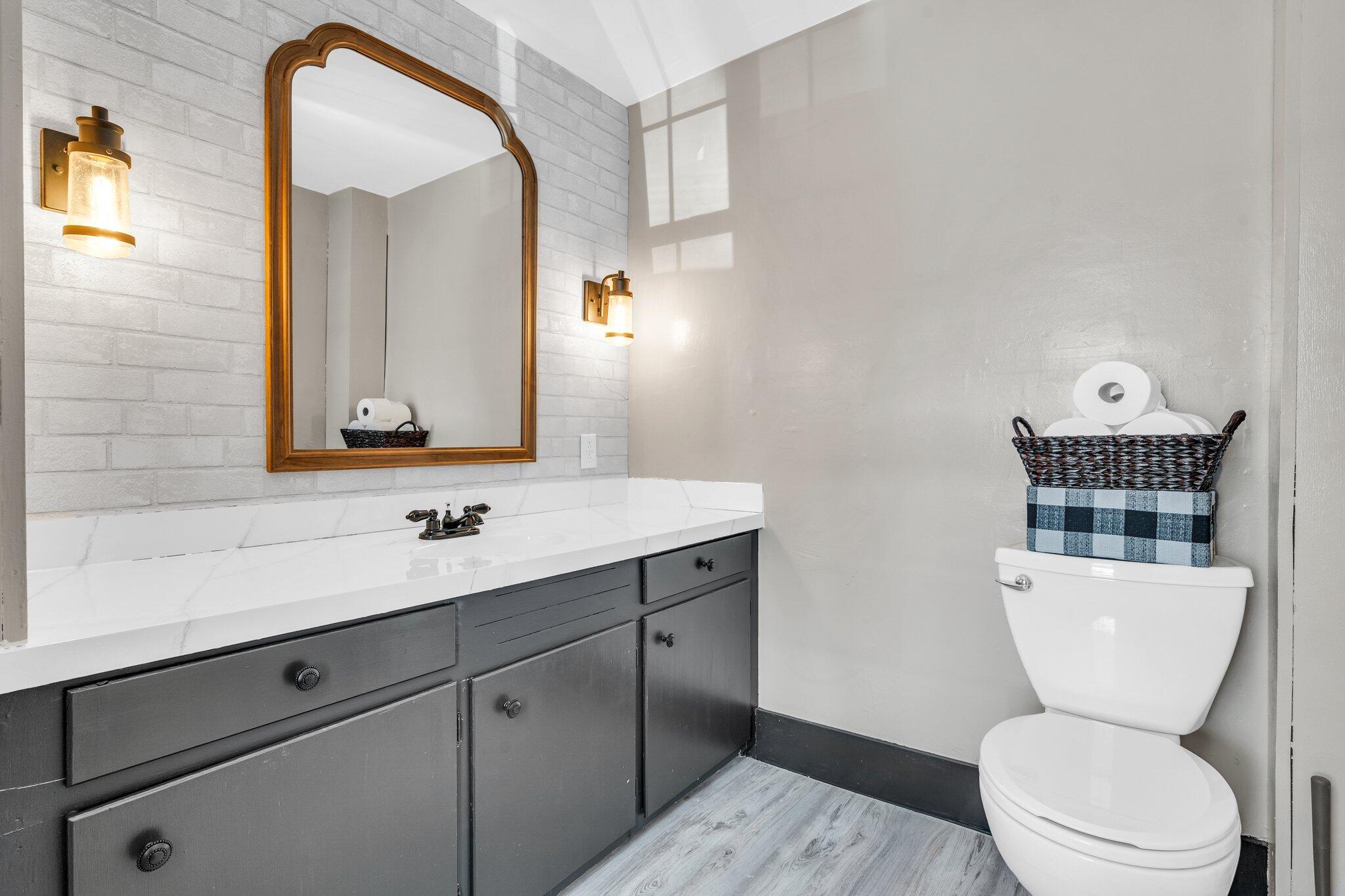 46 Union Street Saco, ME 04072 - Photo 10 of 38 32-web-or-mls-DSC04232