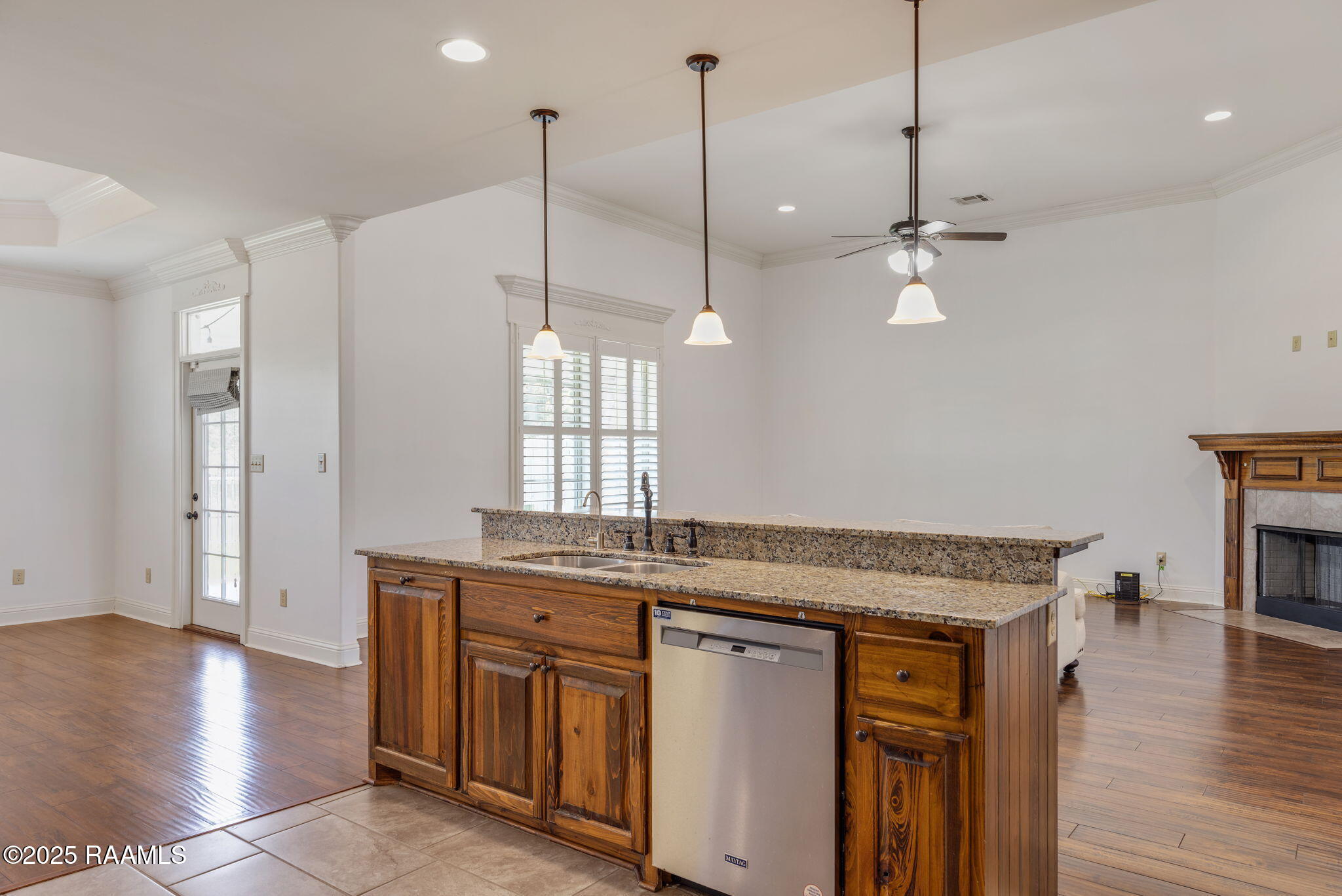 112 Woodhaven Road Youngsville, LA 70592 - Photo 13 of 30 12-web-or-mls-112 Woodhaven Rd-12