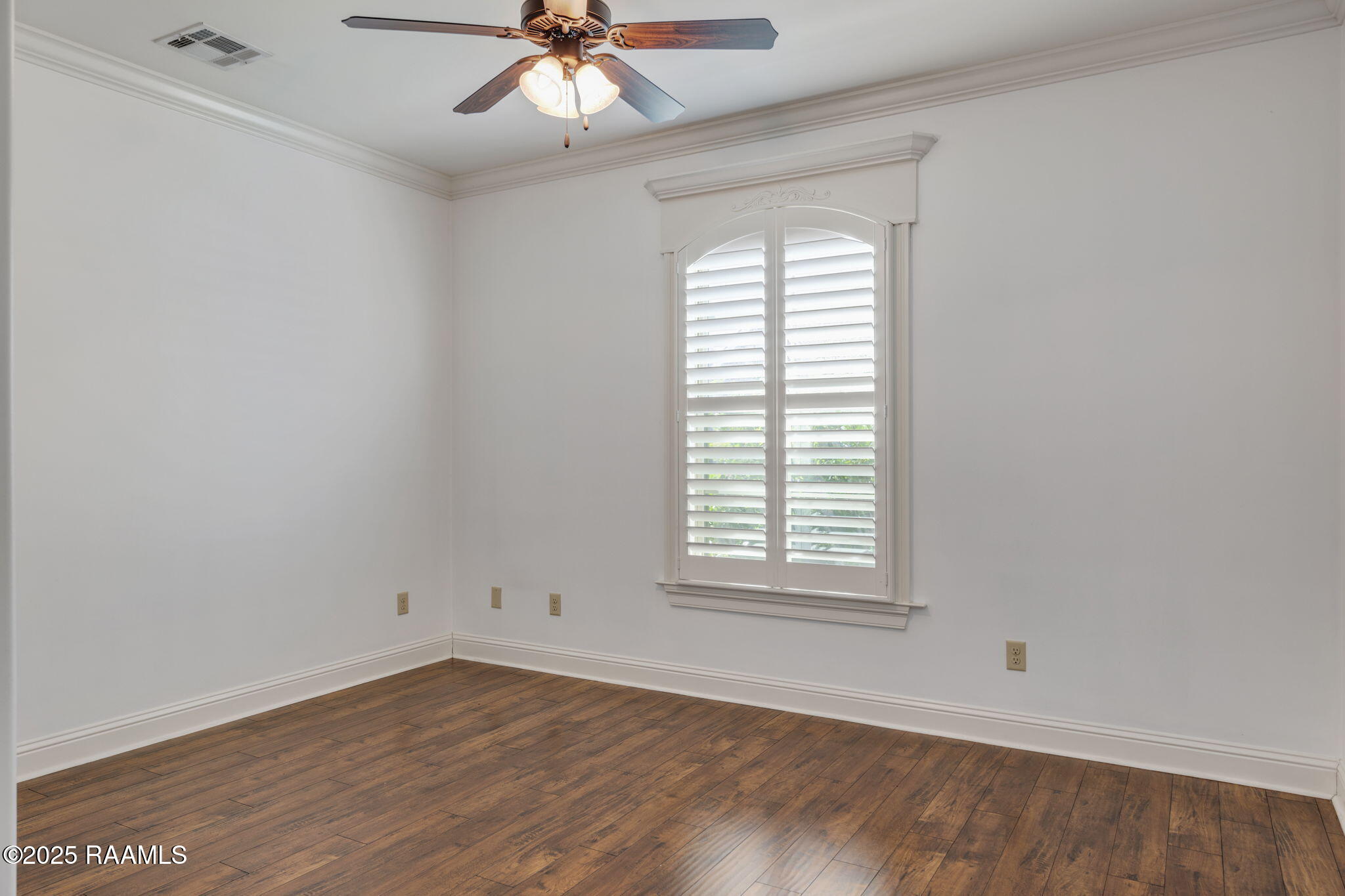 112 Woodhaven Road Youngsville, LA 70592 - Photo 22 of 30 21-web-or-mls-112 Woodhaven Rd-21
