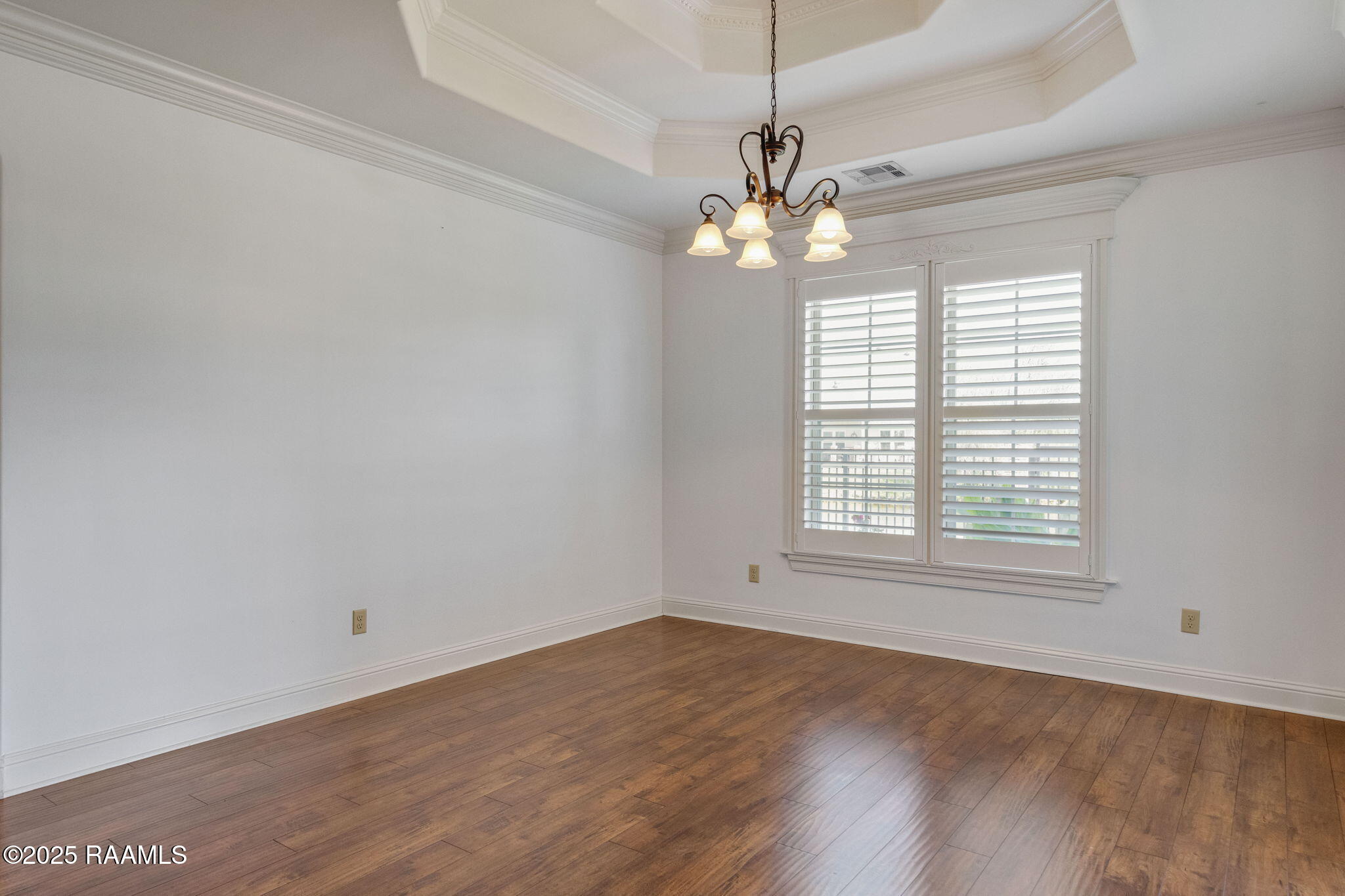 112 Woodhaven Road Youngsville, LA 70592 - Photo 8 of 30 7-web-or-mls-112 Woodhaven Rd-7