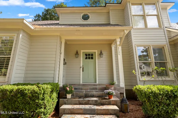 $379,900 | 5134 Canton Heights Drive, Jackson, MS 39211