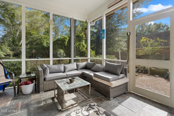 $379,900 | 5134 Canton Heights Drive, Jackson, MS 39211