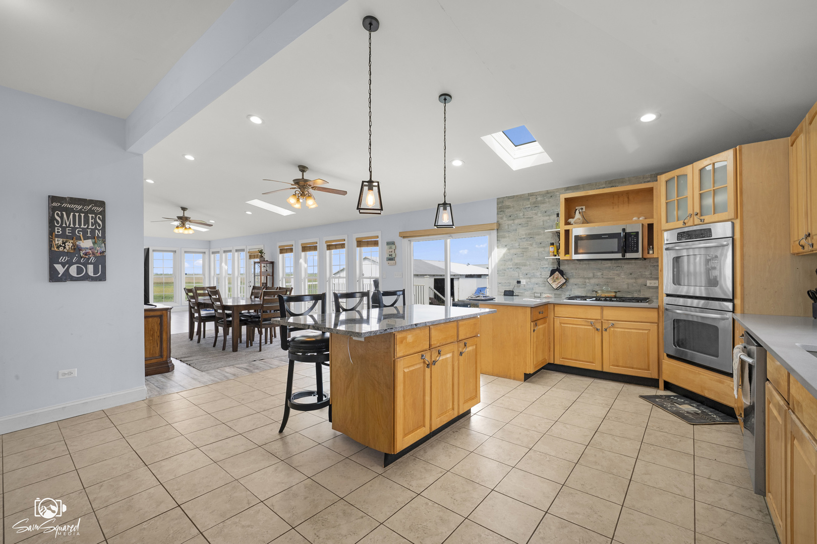 5504 West Kennedy Road Peotone, IL 60468 - Photo 2 of 53 Gallery Image 2