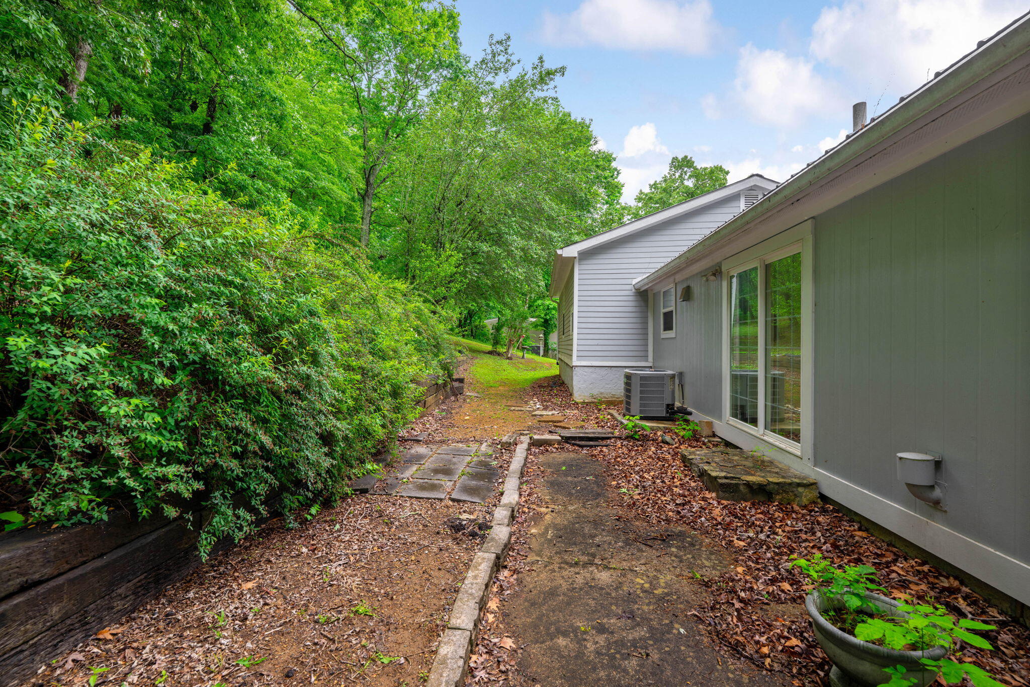9114 Harrison Bay Road Harrison, TN 37341 - Photo 30 of 44 30-web-or-mls-DSC_0298