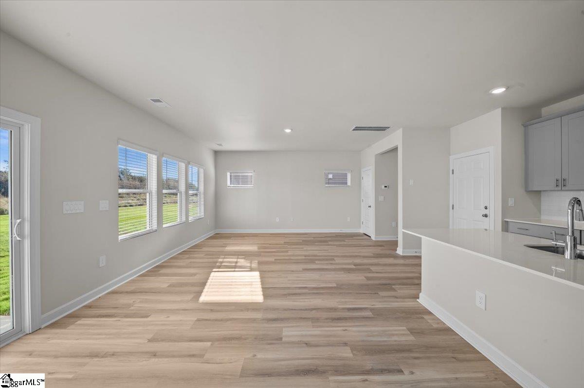 408 Shortleaf Lane Pendleton, SC 29670 - Photo 8 of 33