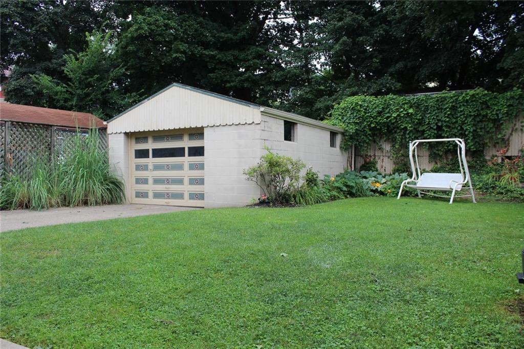 1531 Pennock Road Pittsburgh, PA 15212 - Photo 14 of 14 Level backyard with detached garage.