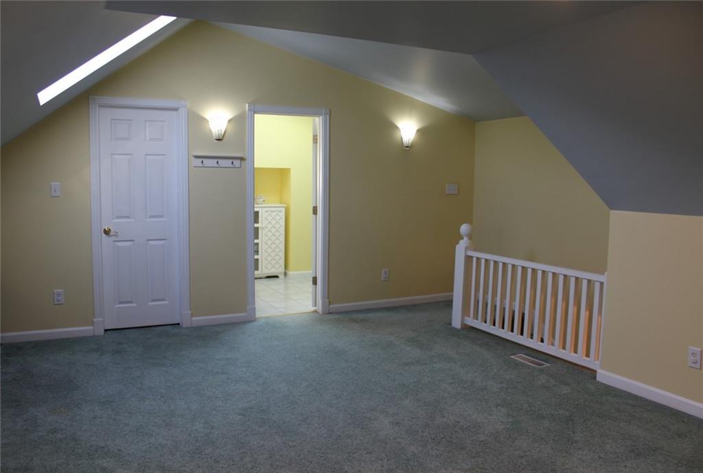 1531 Pennock Road Pittsburgh, PA 15212 - Photo 6 of 14 The master suite includes a walk-in closet and full bathroom.