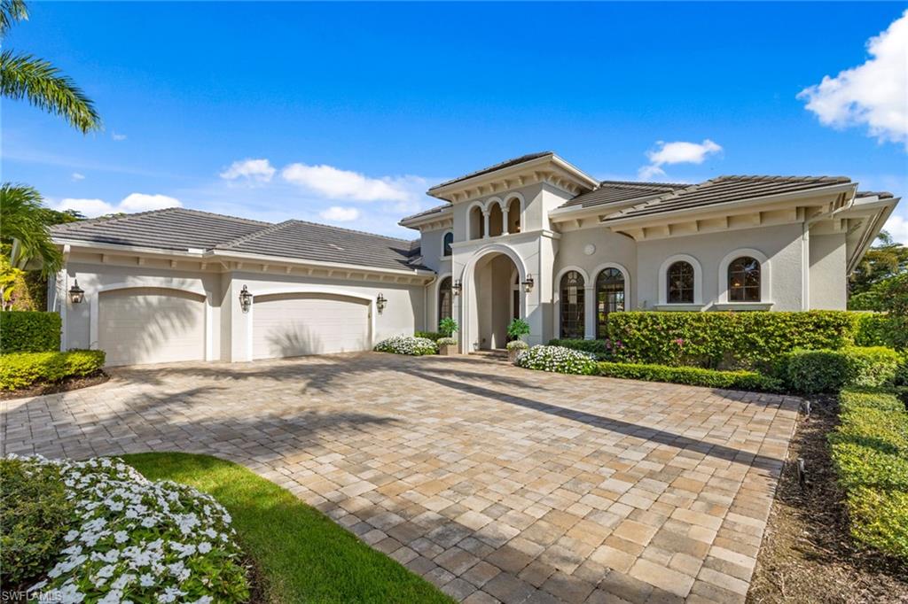 4170 Cortland Way Naples, FL 34119 - Photo 2 of 41