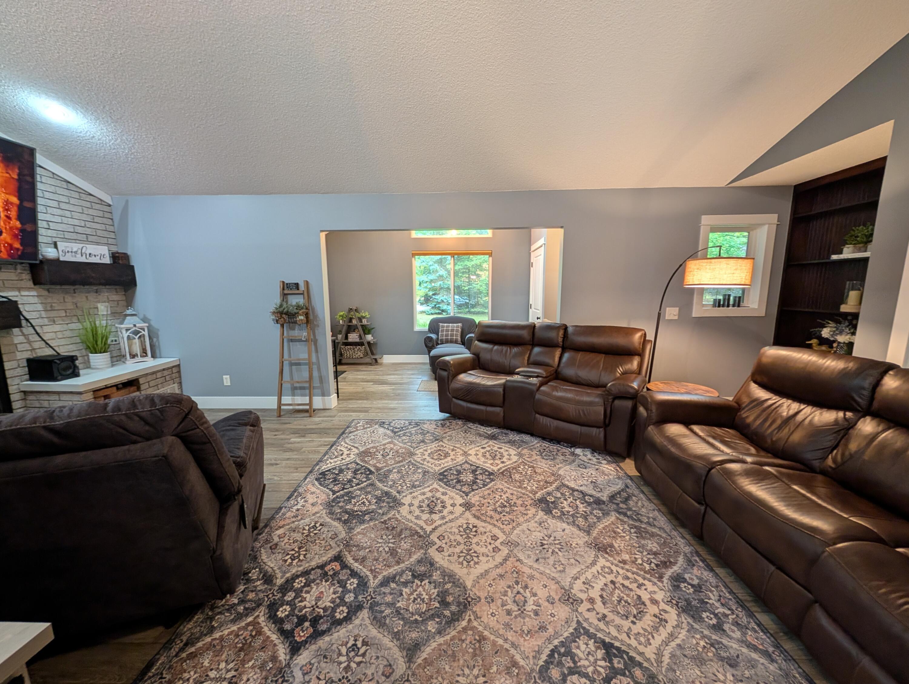 4661 West River Road Muskegon, MI 49445 - Photo 14 of 67 PXL_20251007_144111187