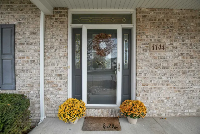 $525,000 | 4144 North Foxglove Lane, Appleton, WI 54913