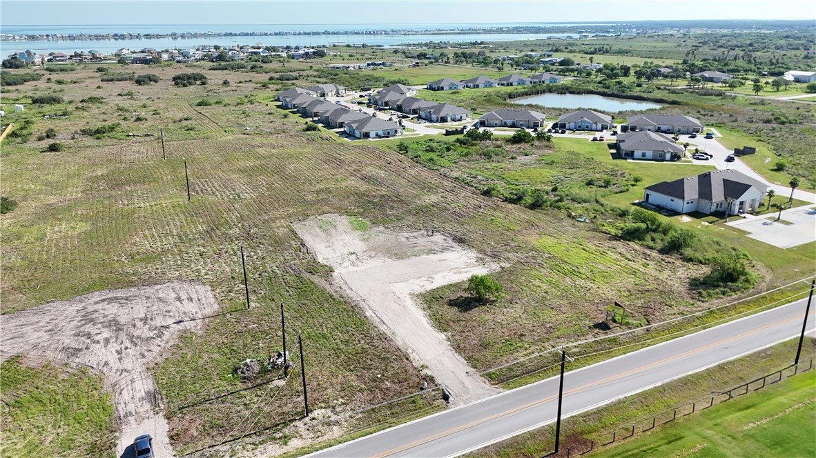 380 Rattlesnake Point Road Rockport, TX 78382 - Photo 2 of 6