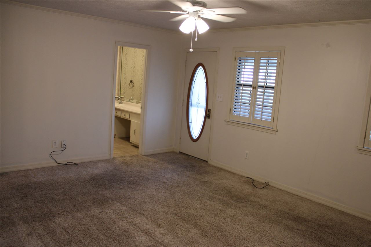 624 South Springlake Circle Terry, MS 39170 - Photo 12 of 31 Photo 12