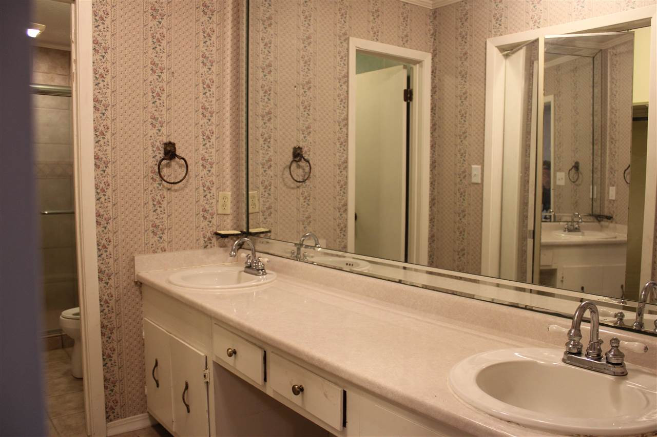 624 South Springlake Circle Terry, MS 39170 - Photo 10 of 31 Photo 10