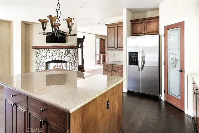 $785,000 | 445 Clearwater Lane, Lake Arrowhead, CA 92352